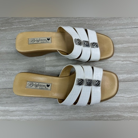 Brighton Brandy White Croc 3 Strap Made in Italy Sandals Womens Size 9.5 - Picture 3 of 10